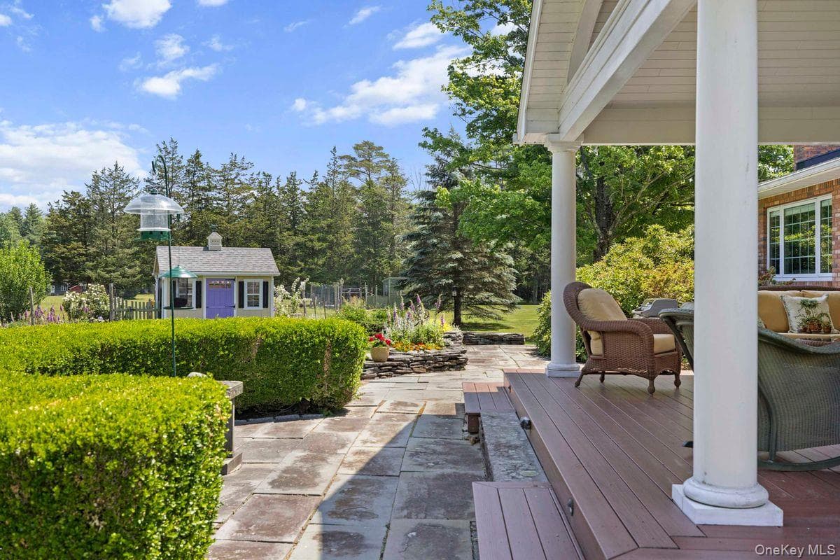 52 Brodhead Road thumbnail 10