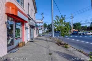 141 Ulster Avenue thumbnail 20