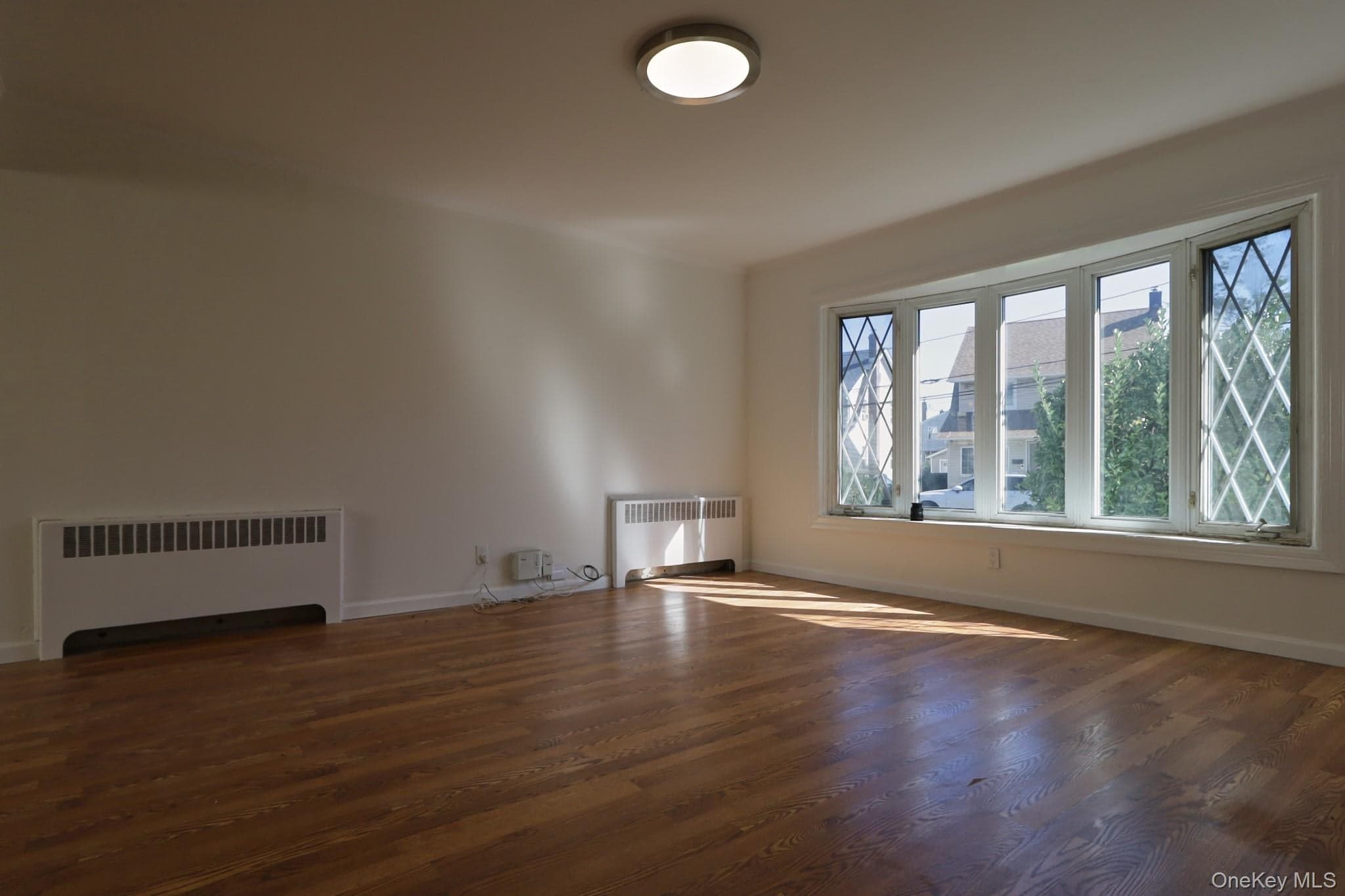 207 Courthouse Road thumbnail 9