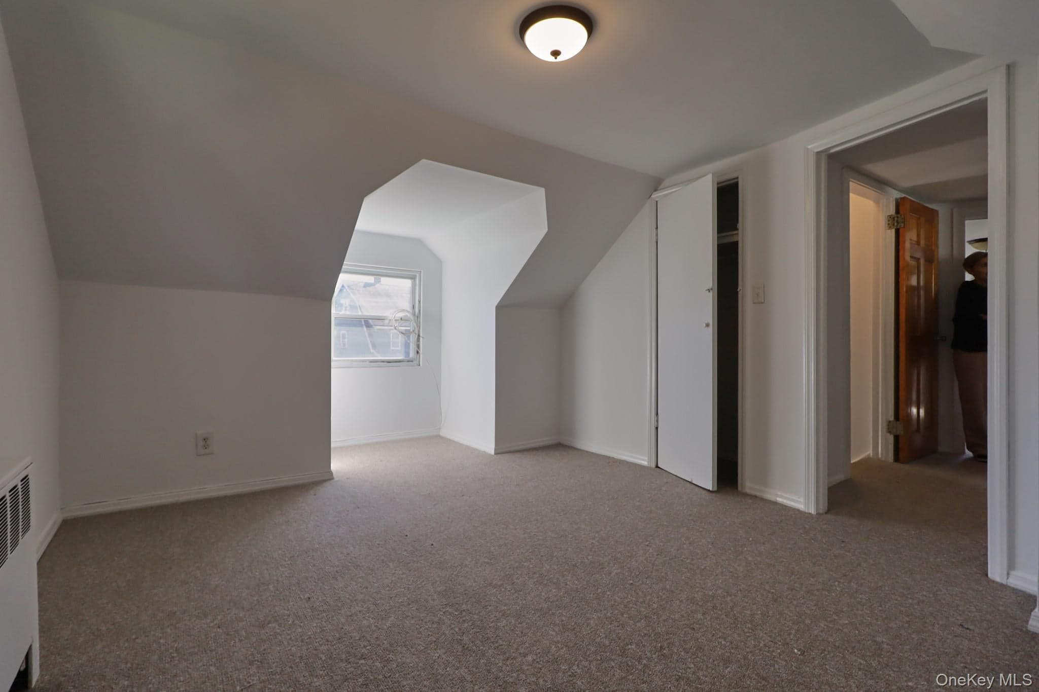 207 Courthouse Road thumbnail 18