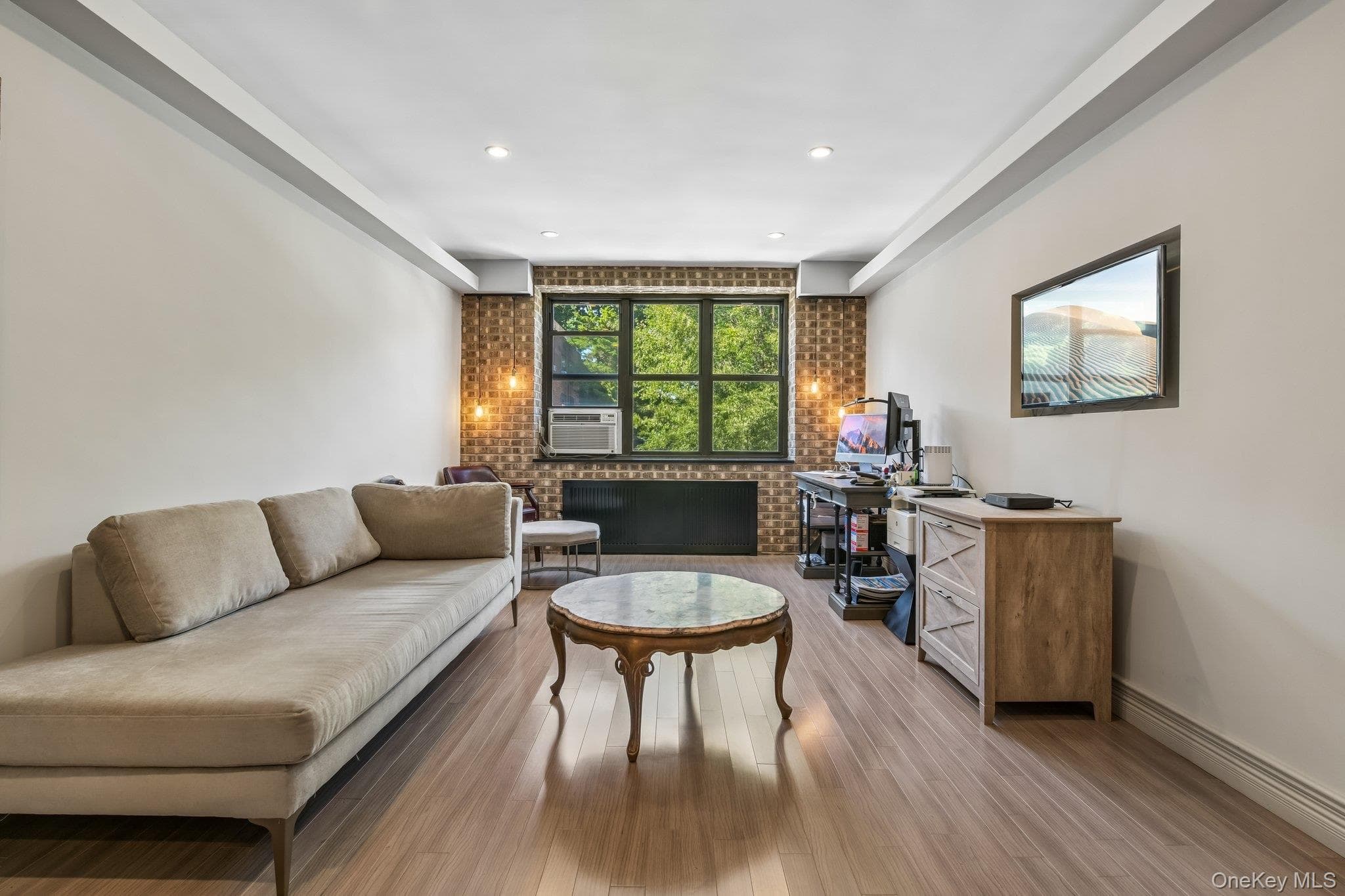 1 Town House Place Unit: 2L thumbnail 4