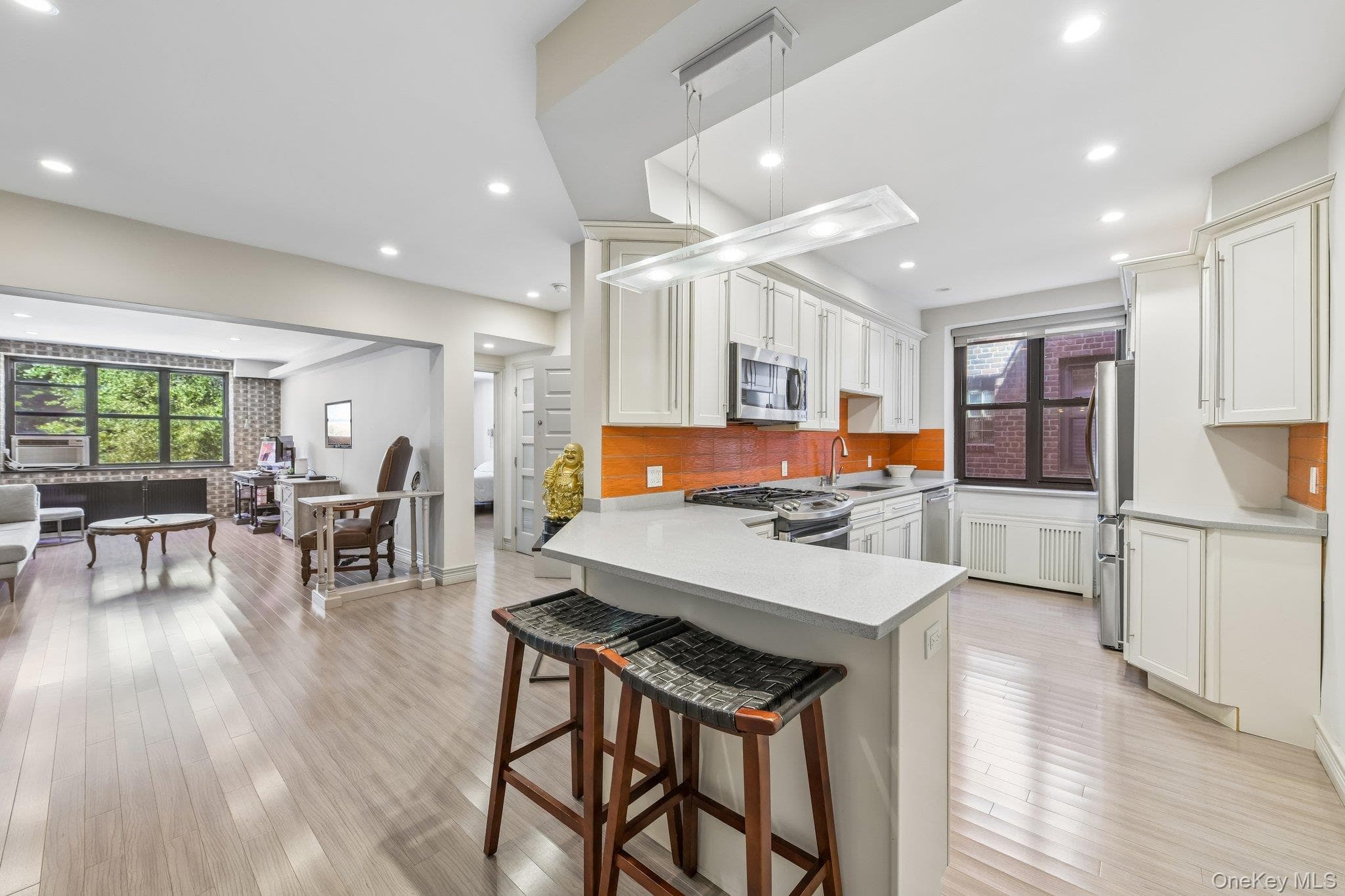 1 Town House Place Unit: 2L thumbnail 5