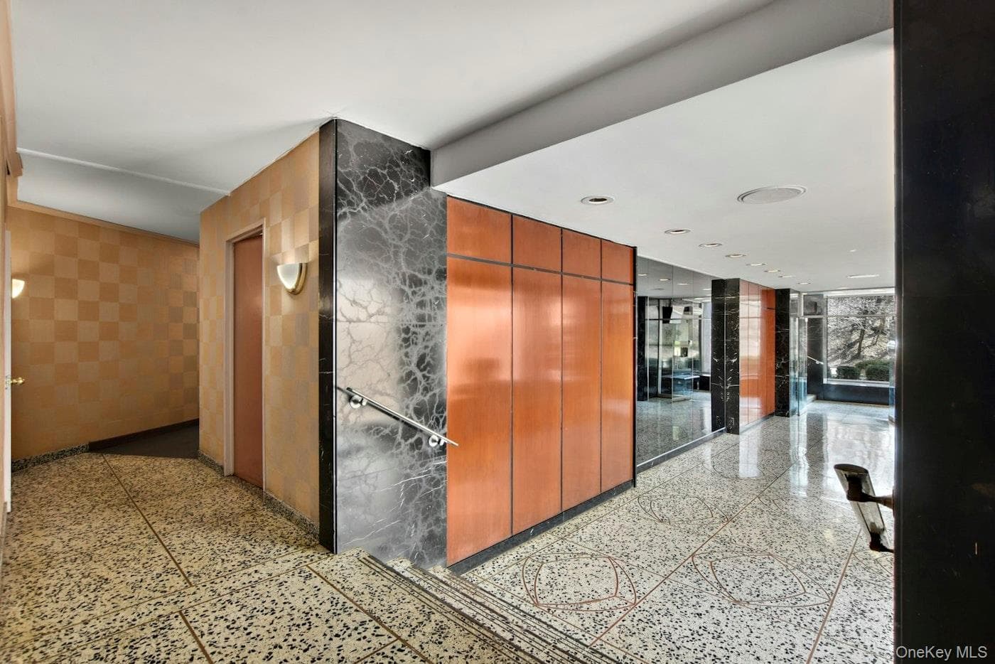 2621 Palisade Avenue Unit: 2G thumbnail 13