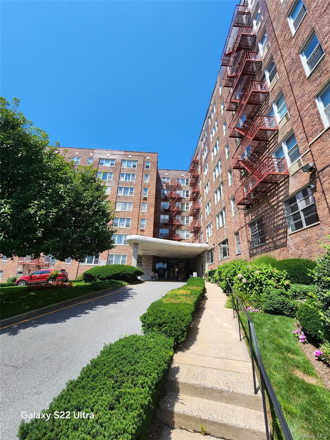 333 Bronx River Road Unit: 324, Yonkers