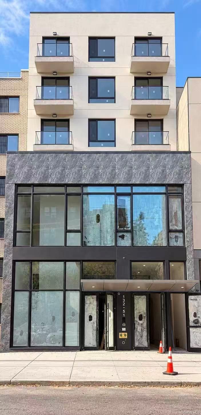 132-51 41st Road Unit: 5B photo 1