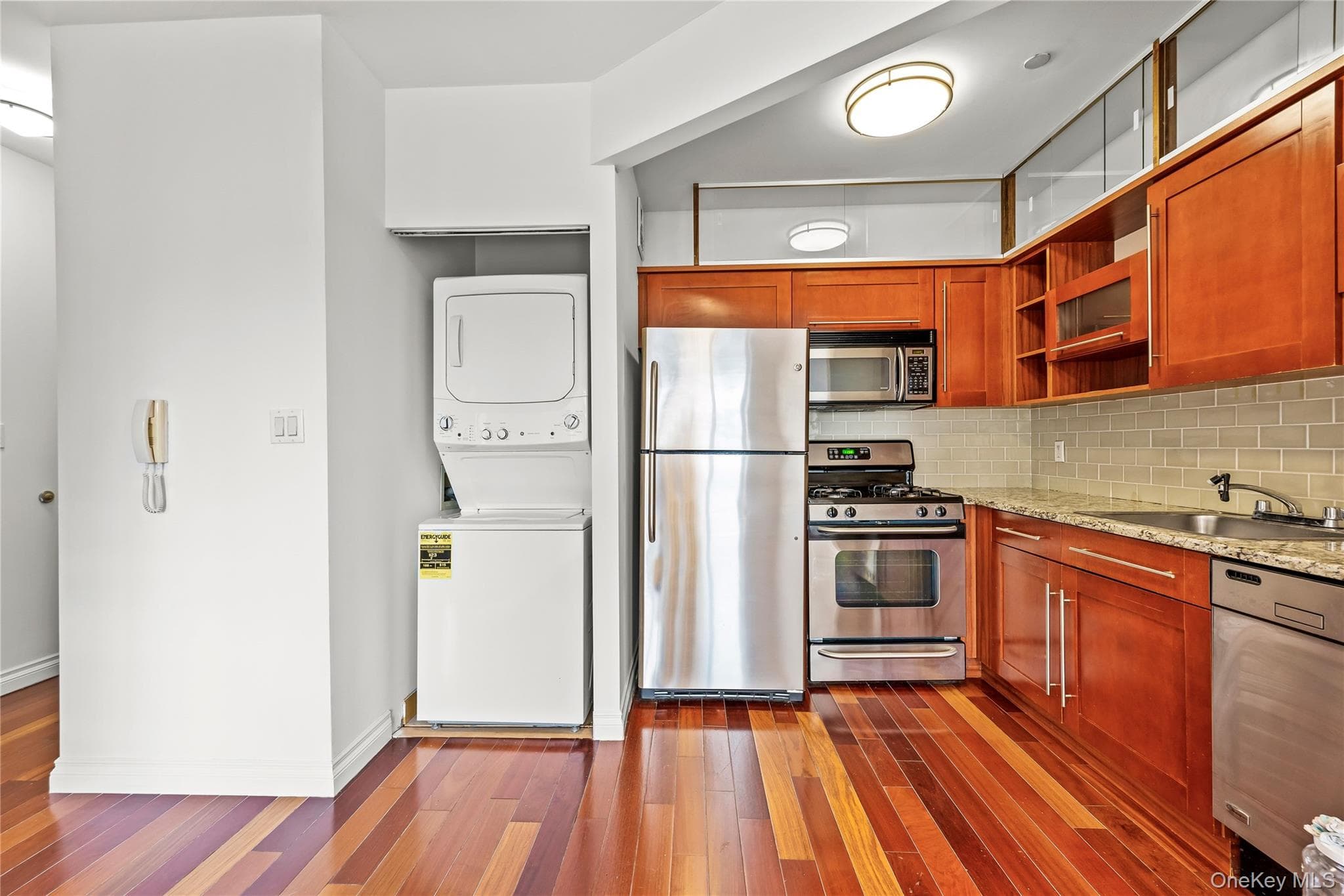 30-85 Vernon Boulevard Unit: 6E thumbnail 8