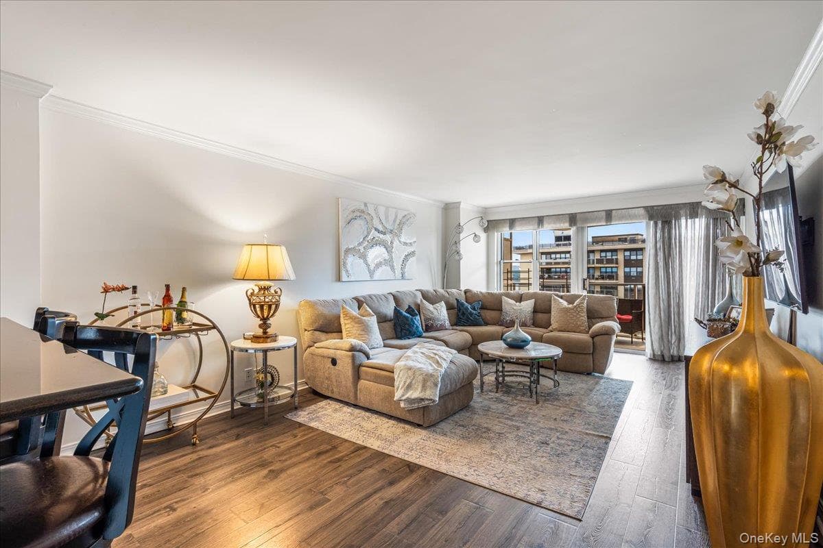 17-85 215 Street Unit: 16 J thumbnail 2