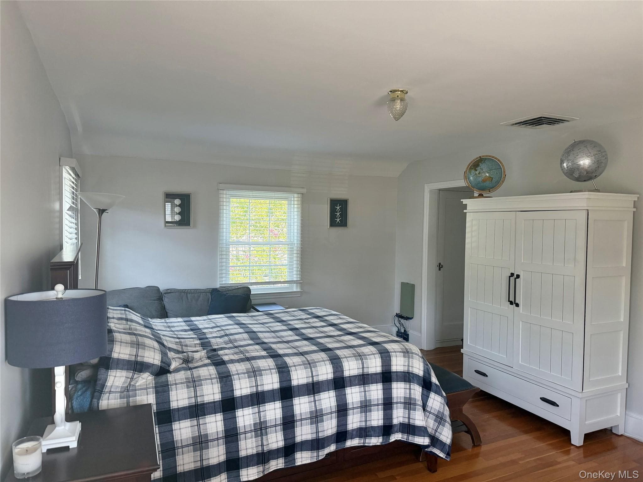 156 North Ocean Avenue thumbnail 15