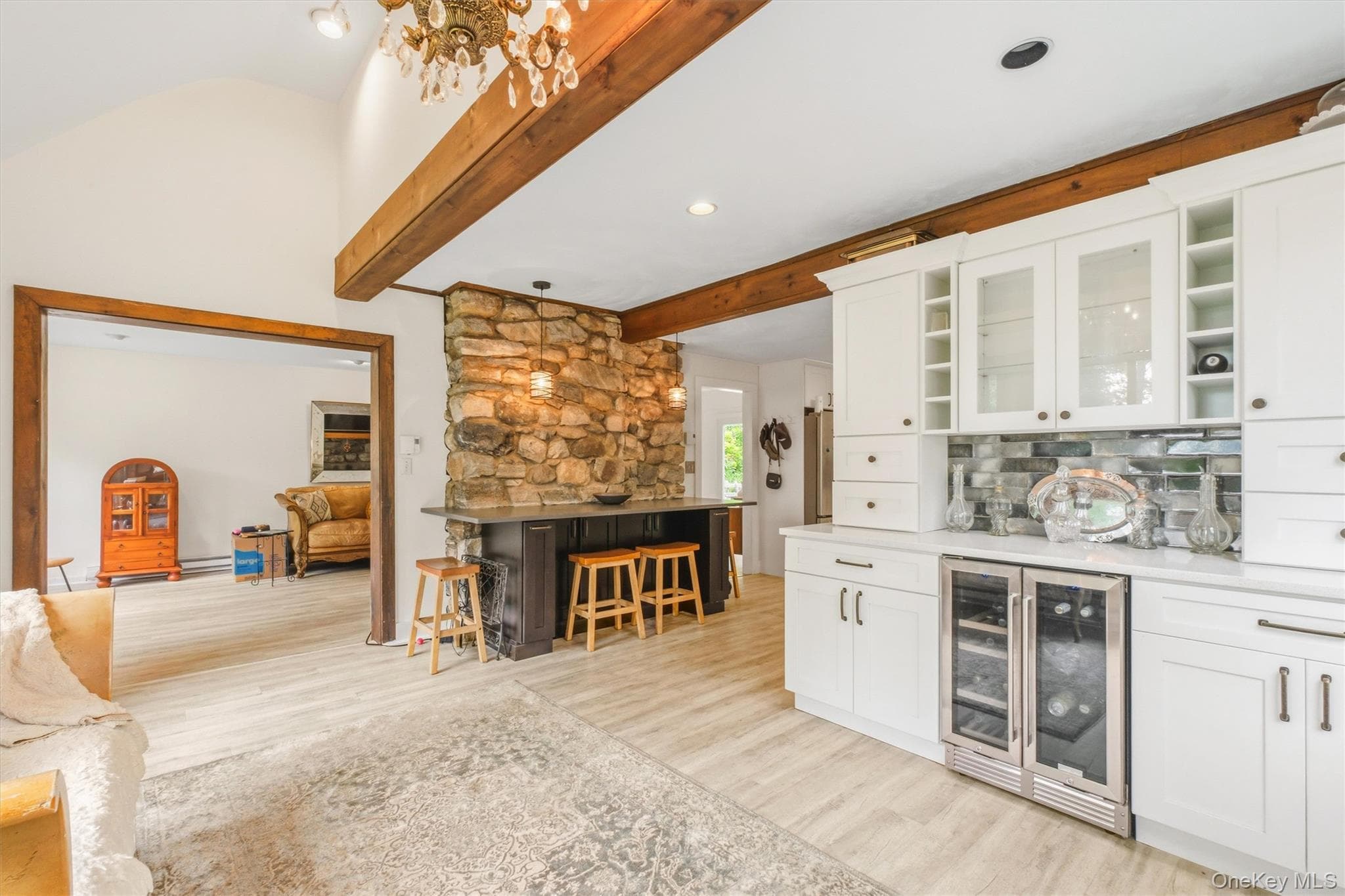 24 Tamarack Road thumbnail 9