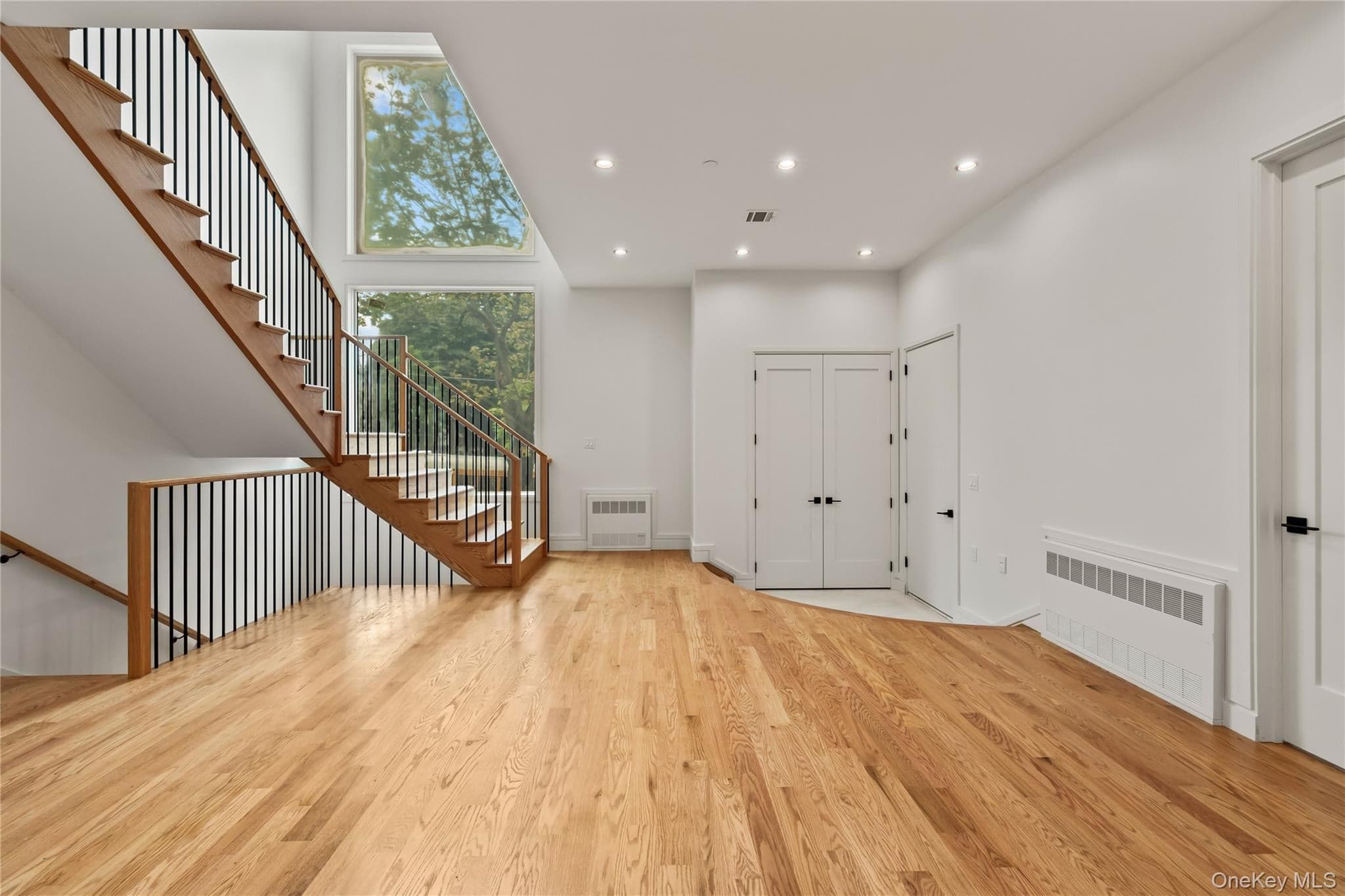 110 Fairview Avenue Unit: #202 thumbnail 6