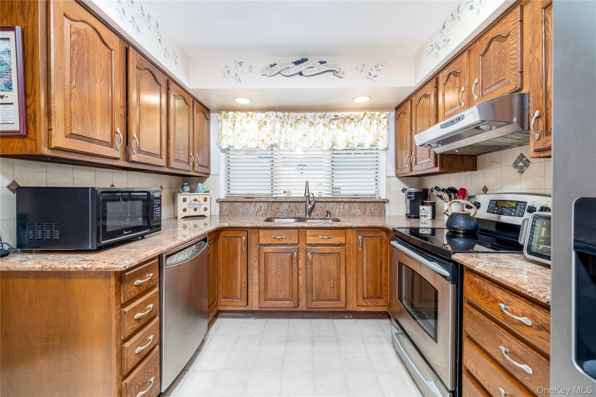132 Yoakum Avenue thumbnail 12