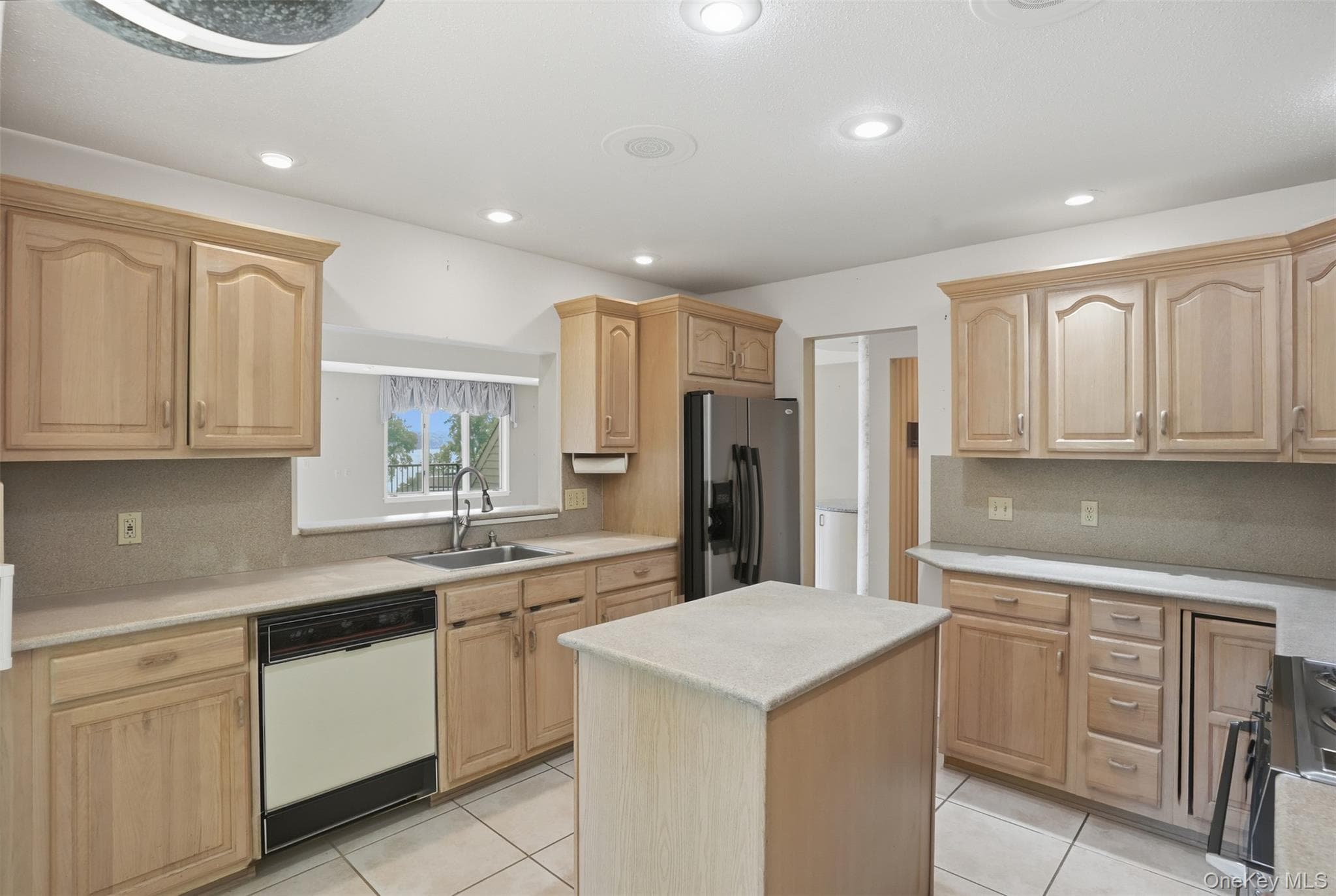 62 Riverview Mary Powell thumbnail 7