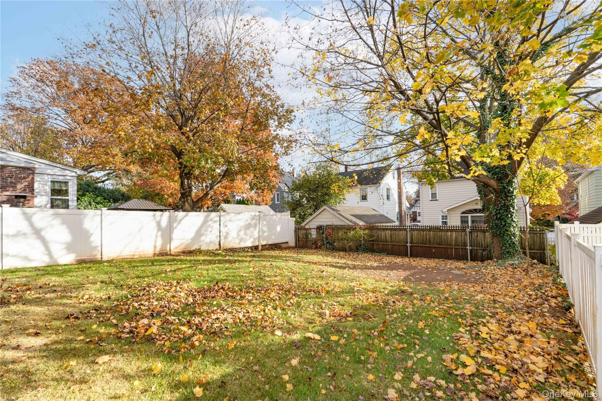 156 Goodwin Avenue thumbnail 16