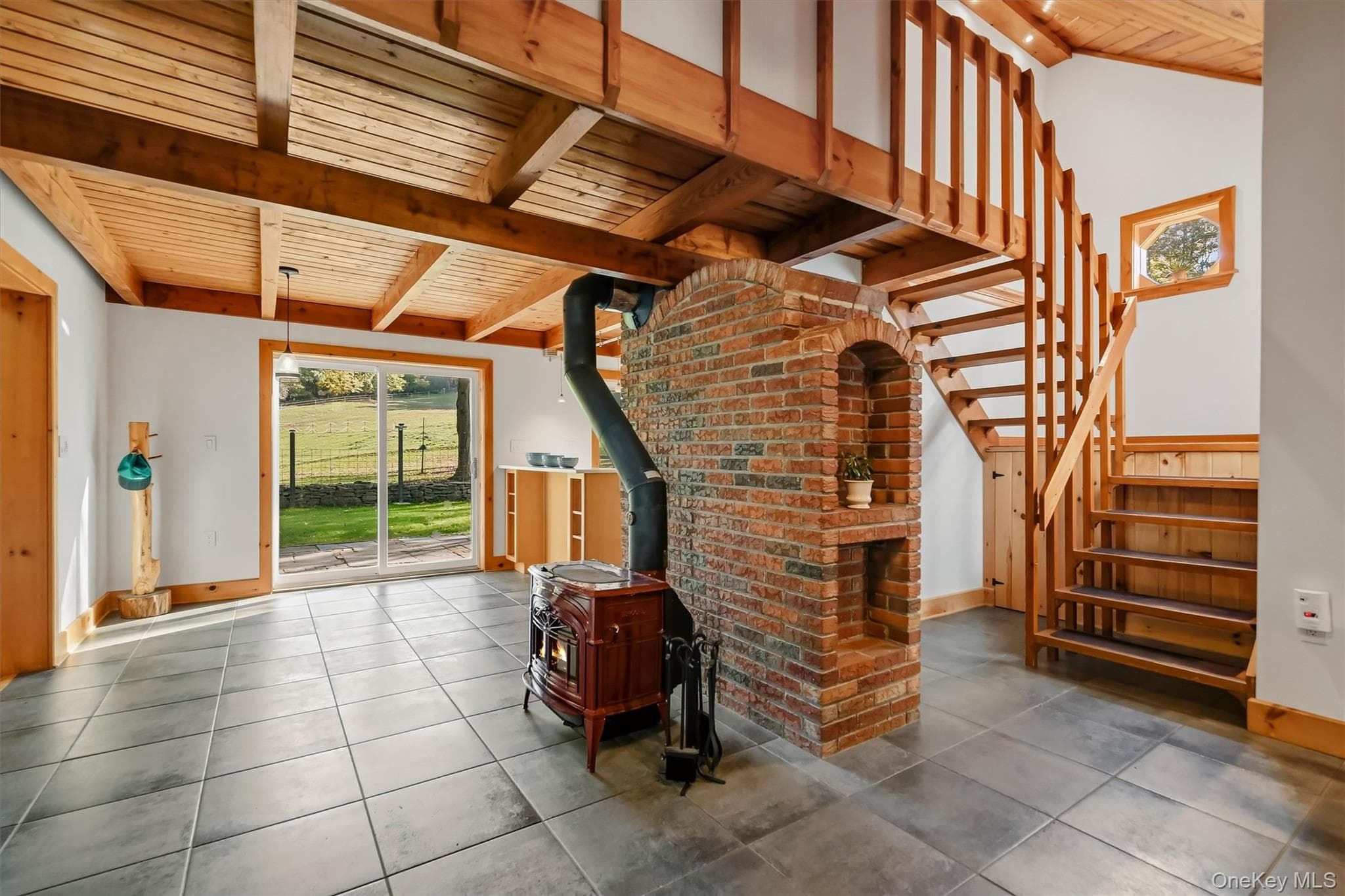 85 Foster Road thumbnail 5