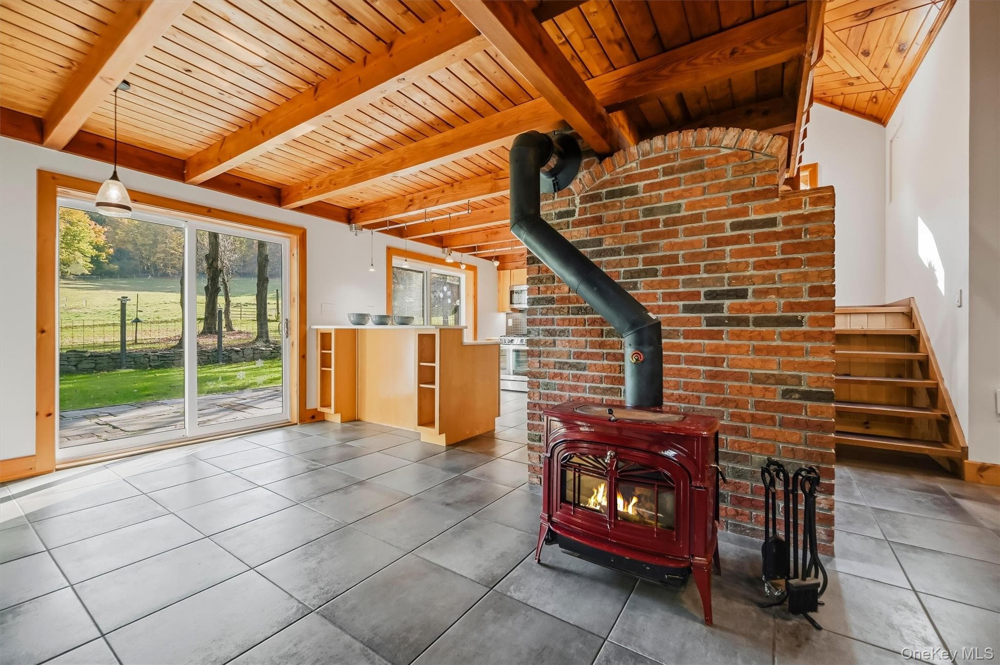 85 Foster Road thumbnail 6