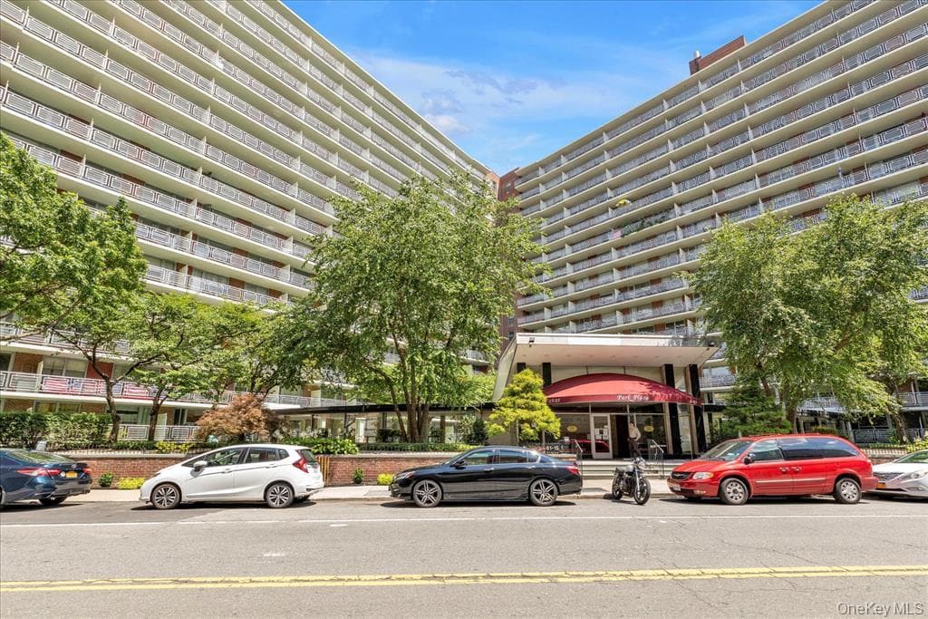 61-15 97th Street Unit: 6A thumbnail 22