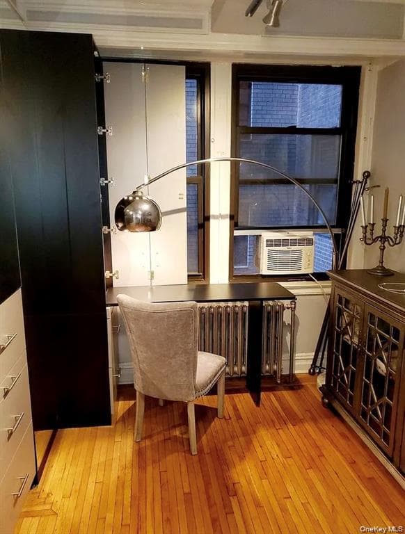 457 W 57th Street Unit: 308 thumbnail 5