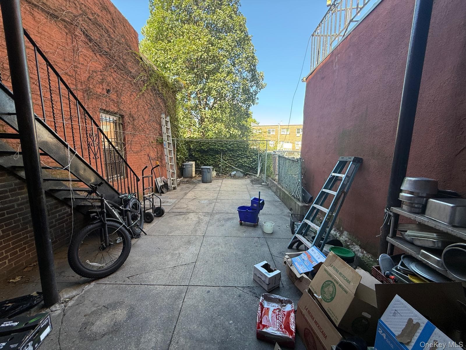 2521 Astoria Boulevard thumbnail 6