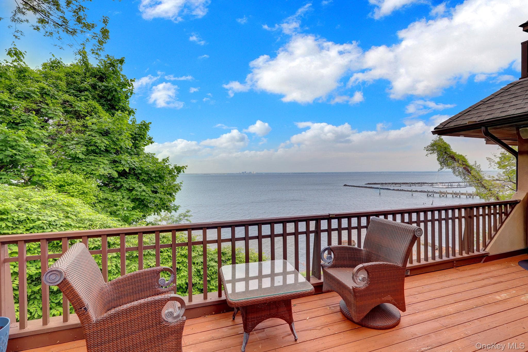 35 Sunview Drive thumbnail 19