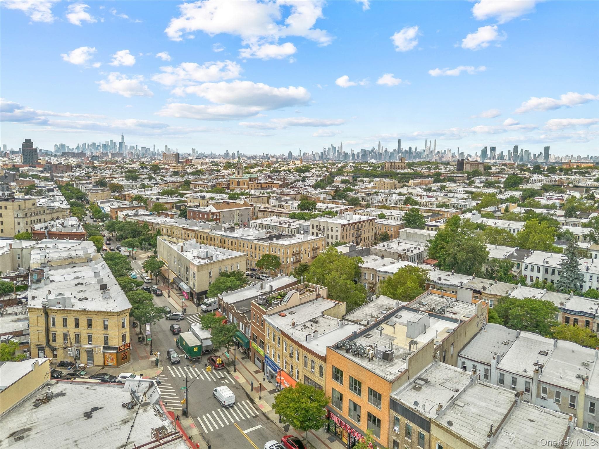 60-11 Myrtle Avenue thumbnail 22