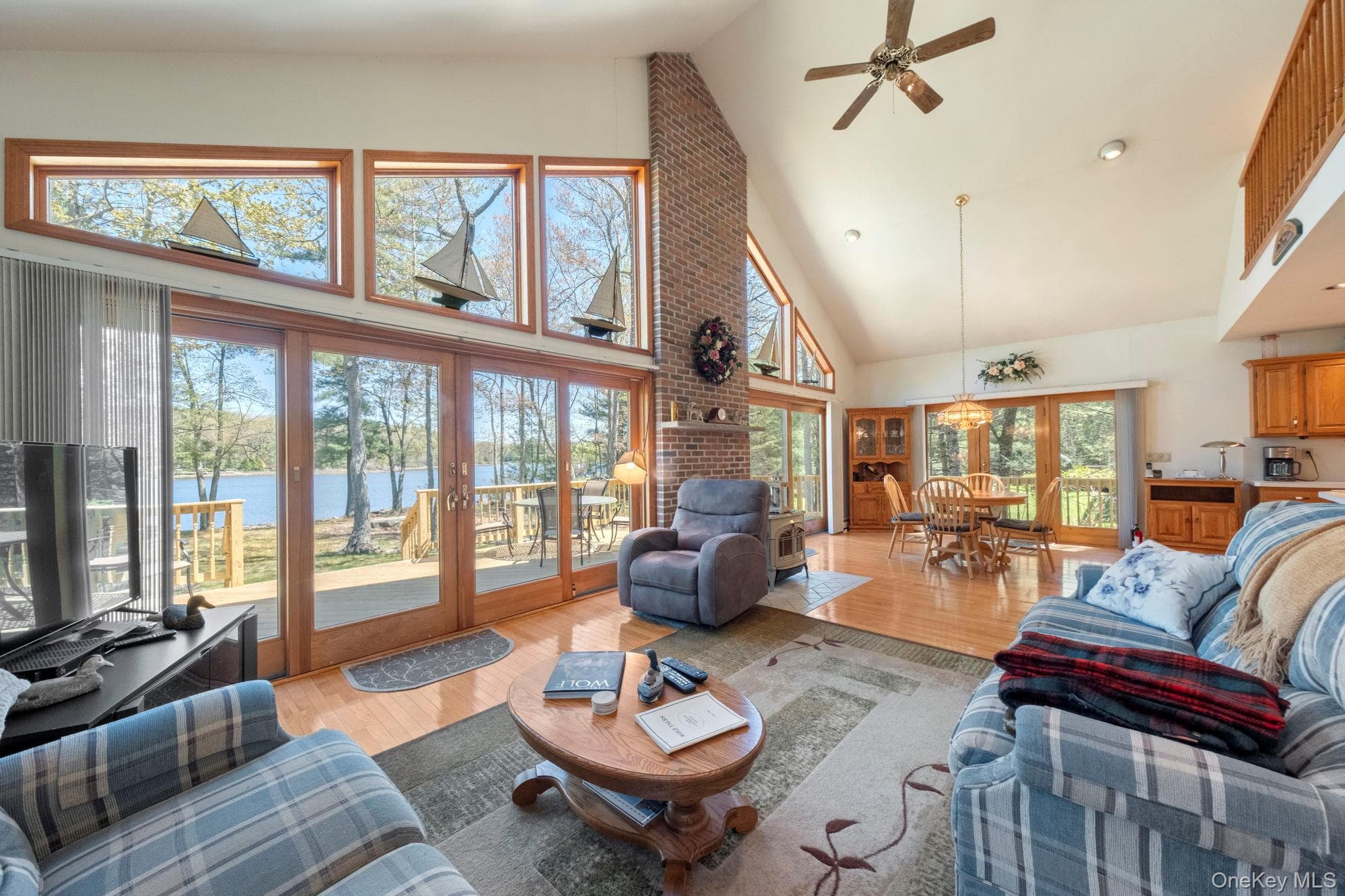 382 S Shore Drive thumbnail 7