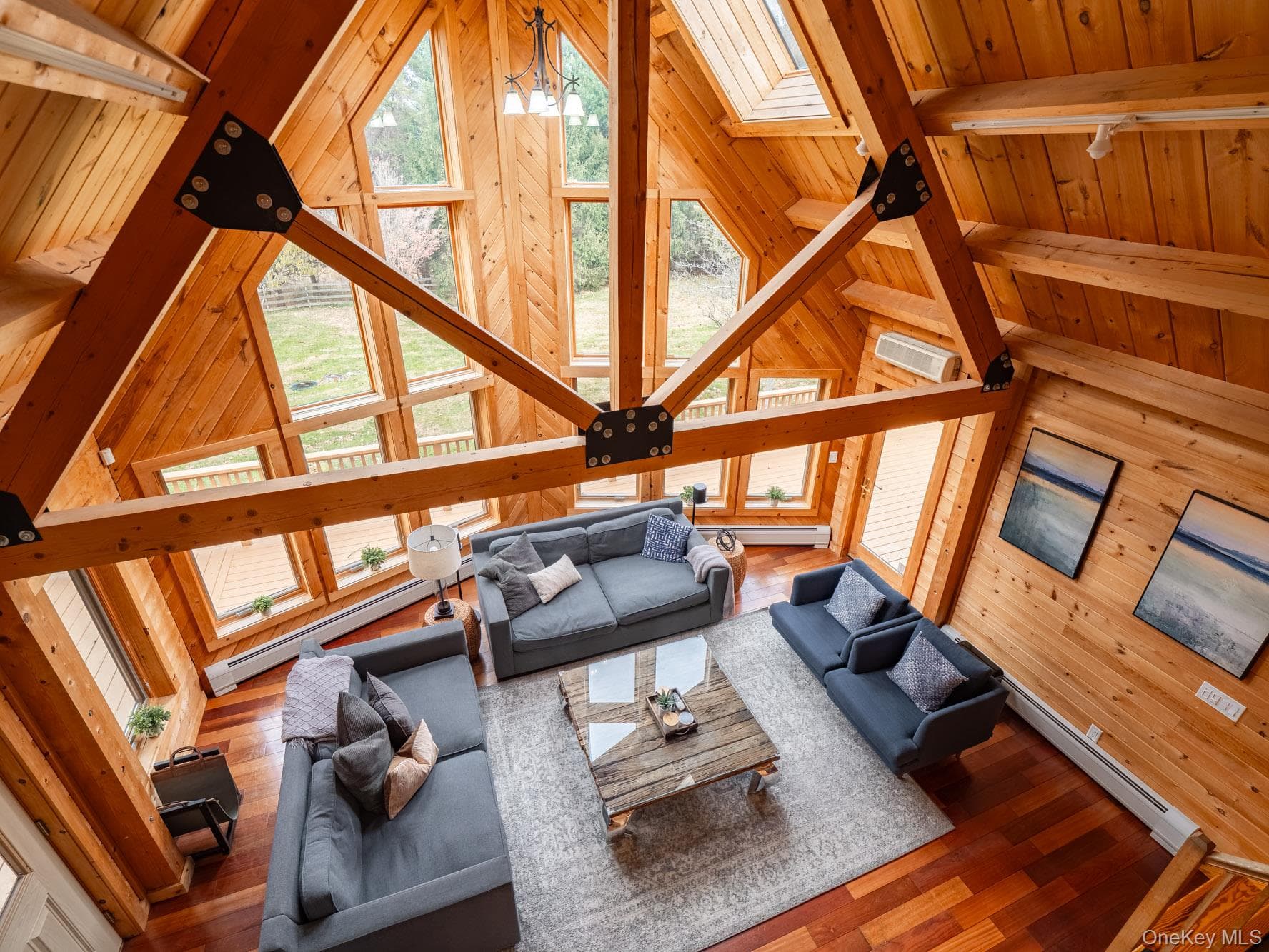 252 Crum Elbow Road thumbnail 15