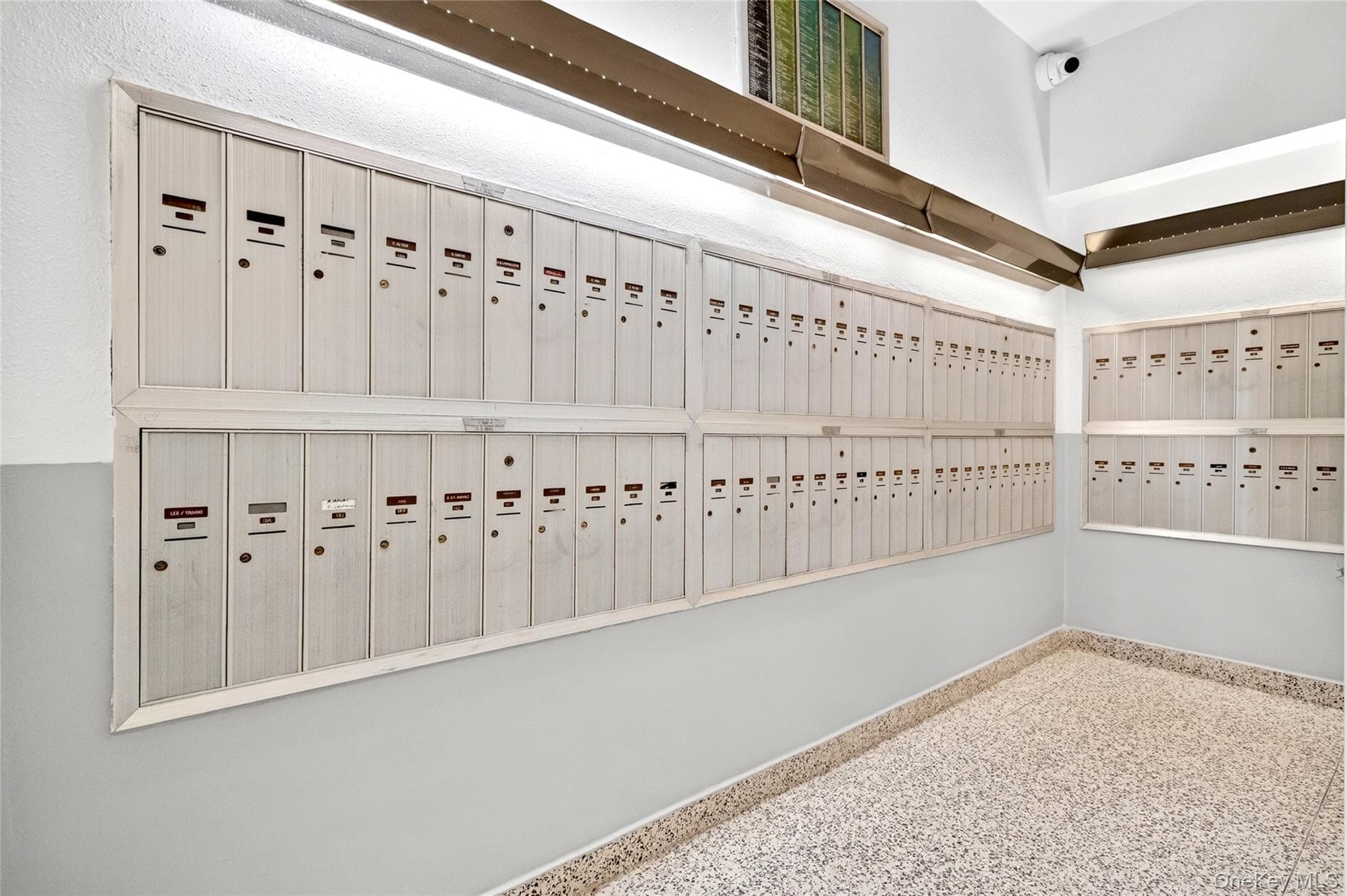 1841 Central Park Avenue Unit: 18A thumbnail 49