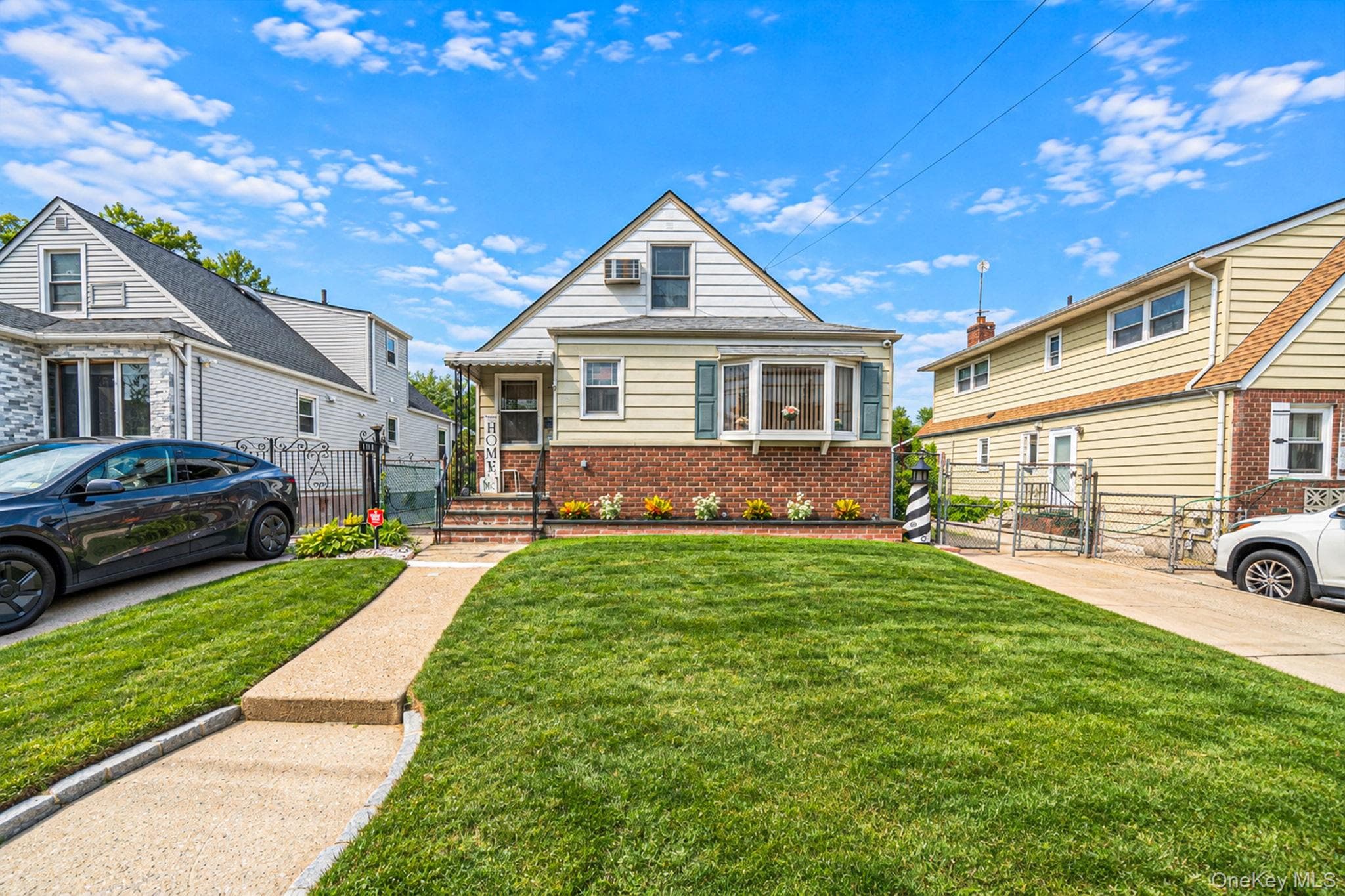 8118 260th Street, Floral Park