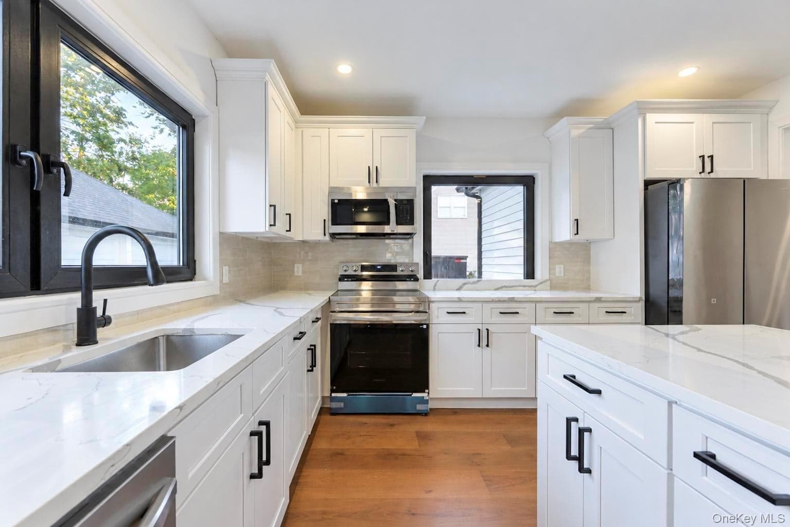 460 Jefferson Street thumbnail 9