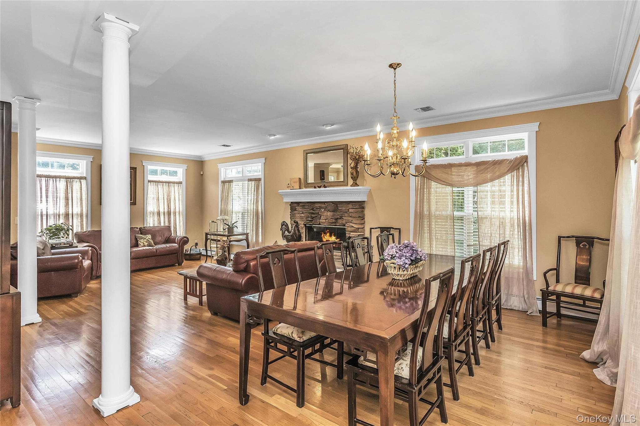 1025 Seawood Drive thumbnail 8