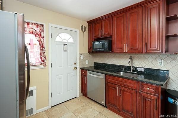 1408 Lowell Avenue thumbnail 11