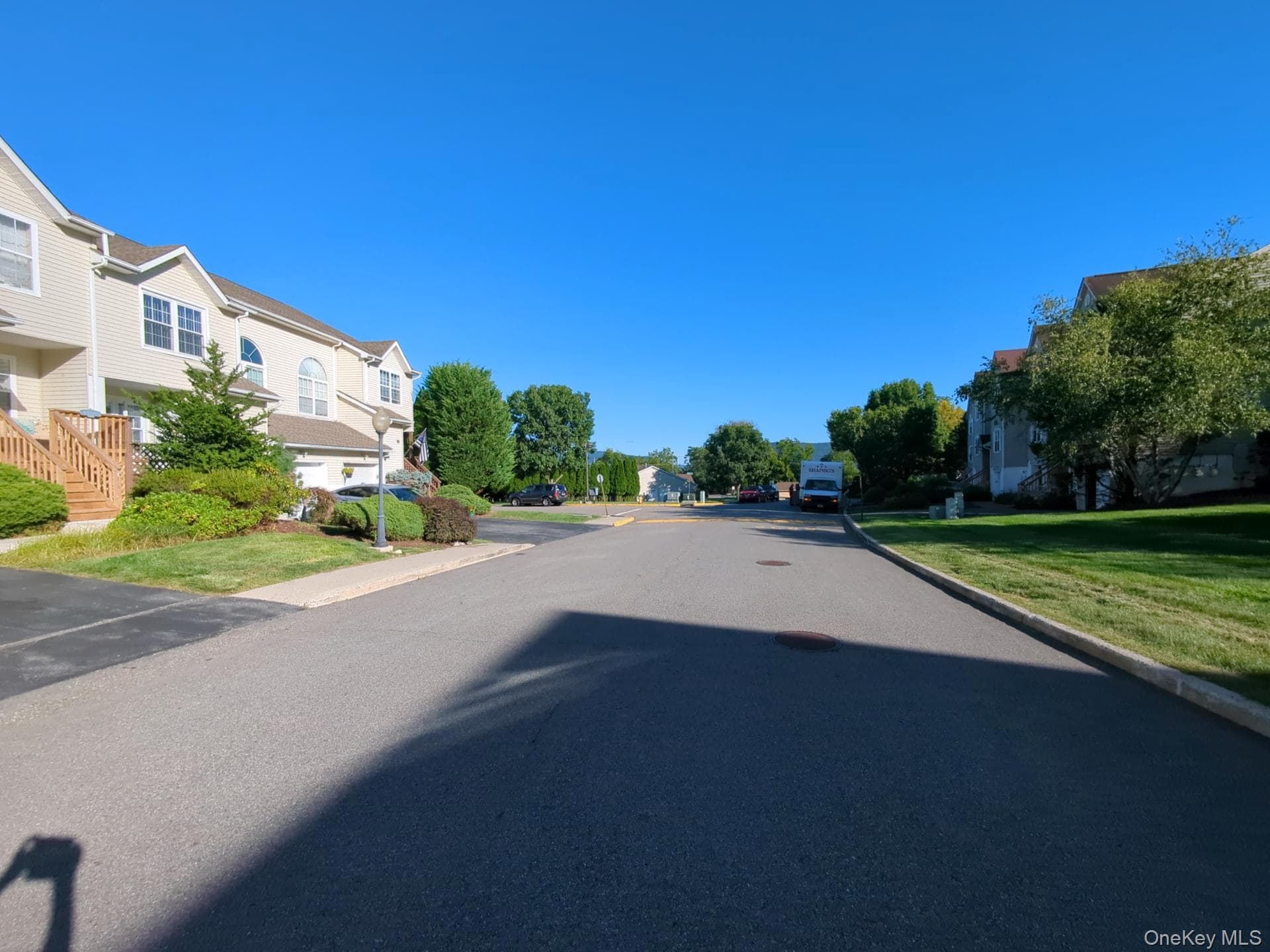 120 Highwood Drive thumbnail 36