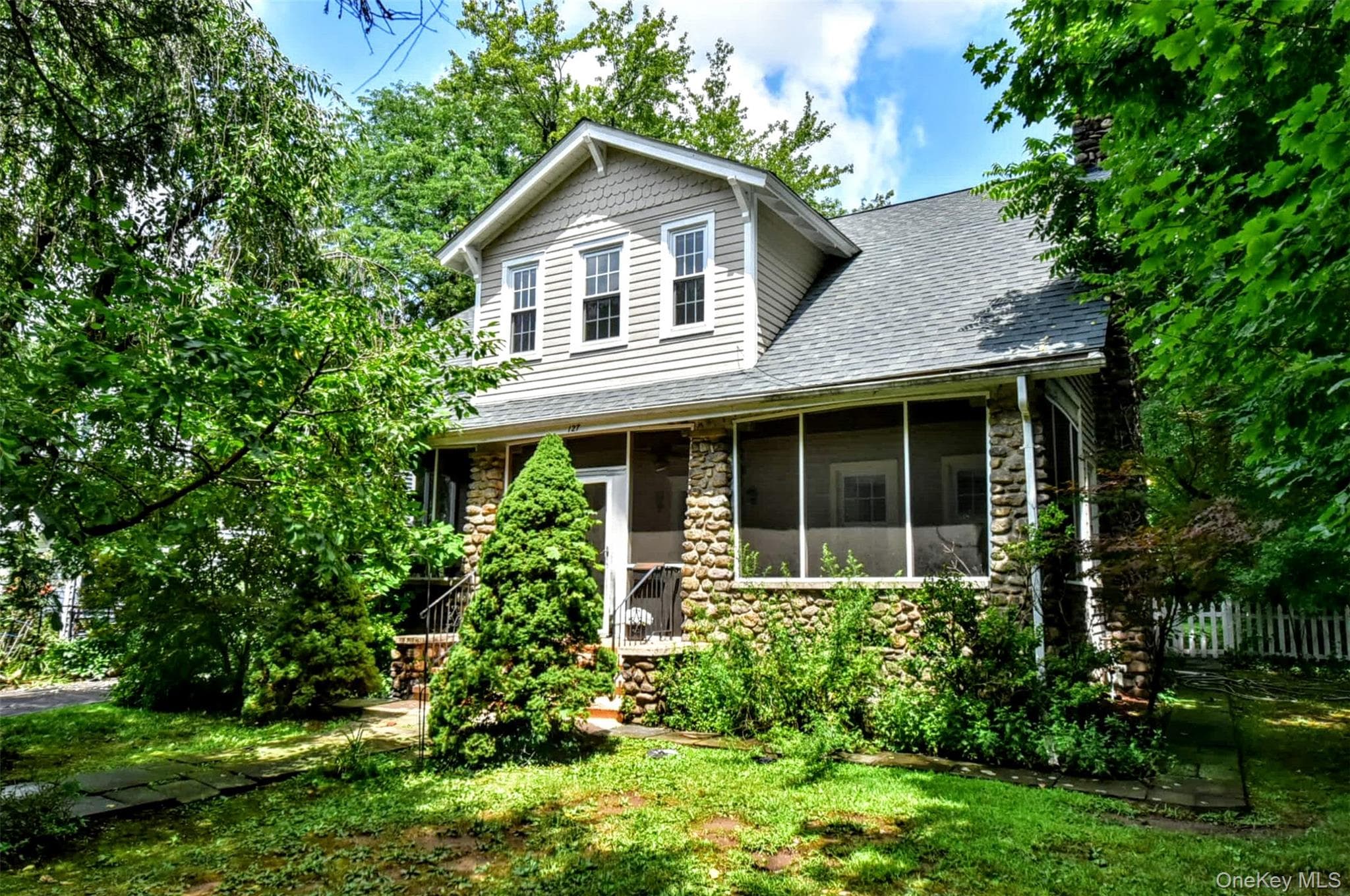 127 Hunt Avenue, Pearl River