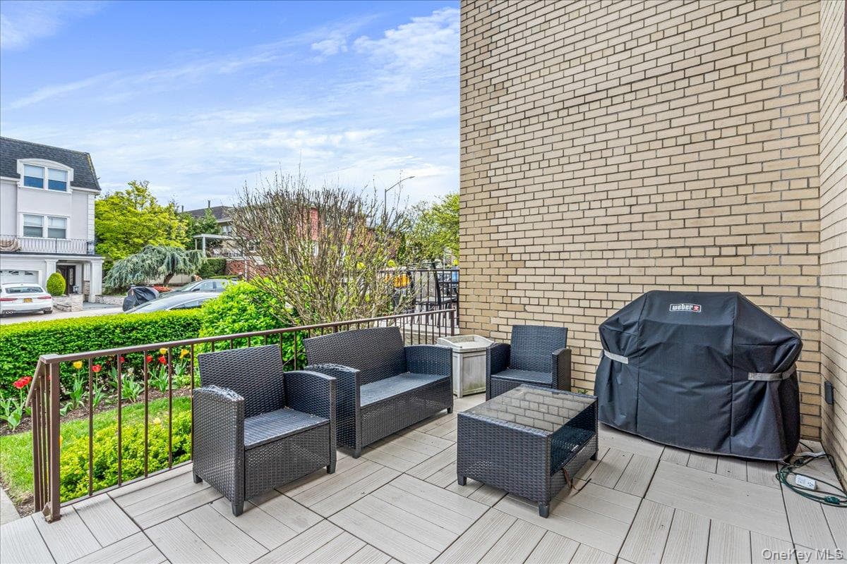 215-15 23rd Avenue Unit: TH 10 thumbnail 23