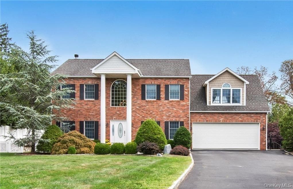 6 Gualtiere Lane, Ossining