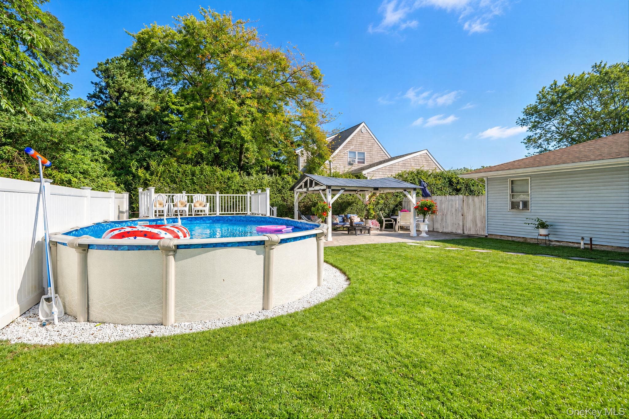 542 Agamemnon Avenue thumbnail 9