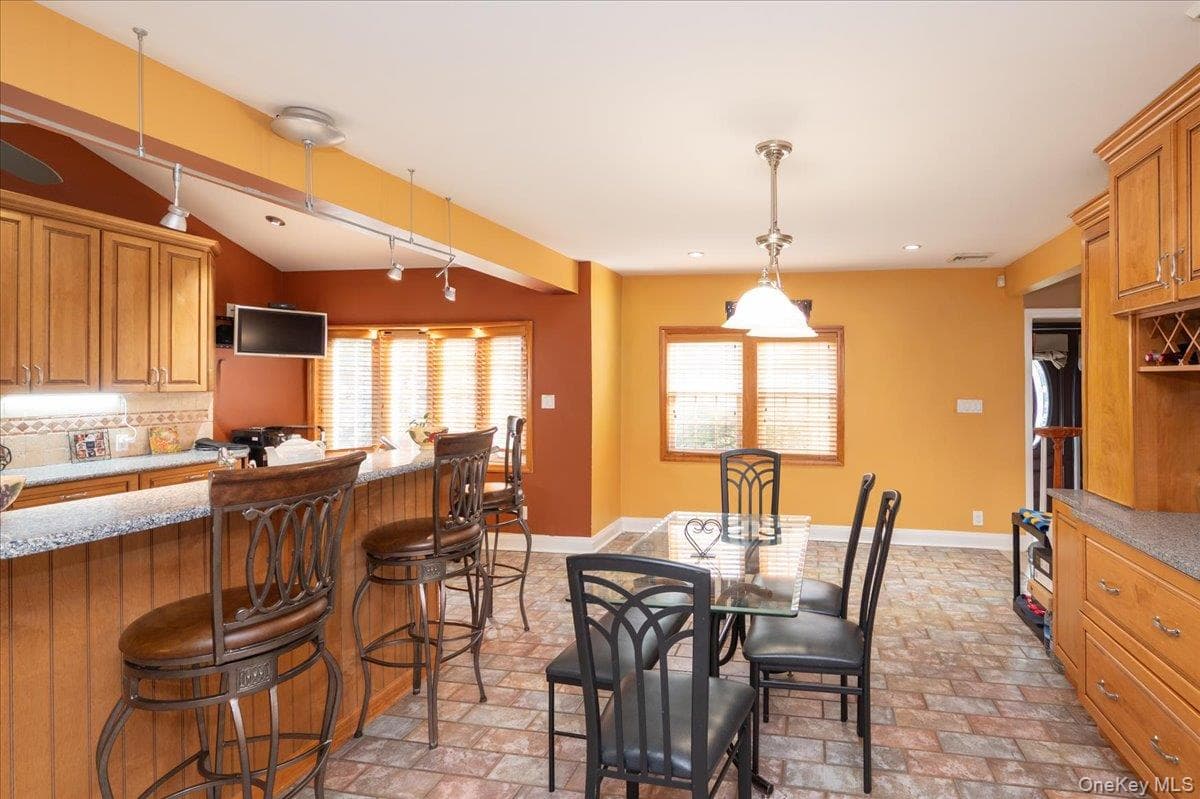 464 Duryea Terrace thumbnail 10