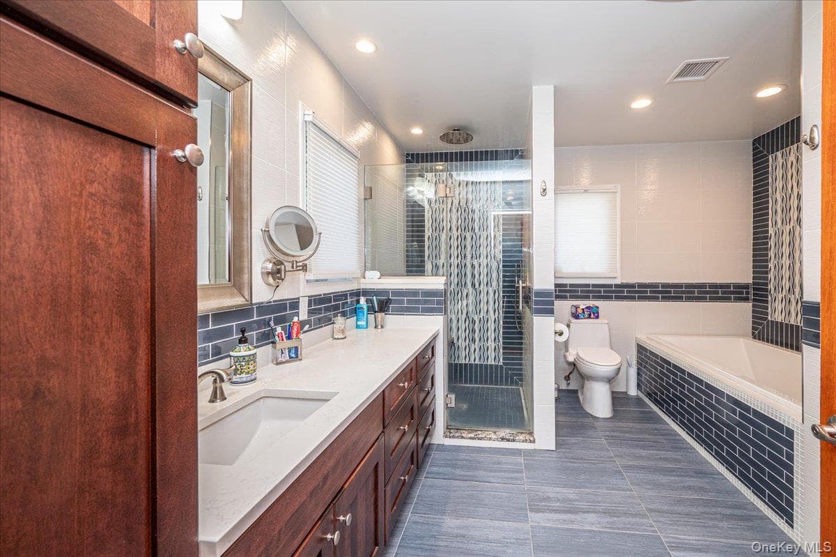 464 Duryea Terrace thumbnail 16