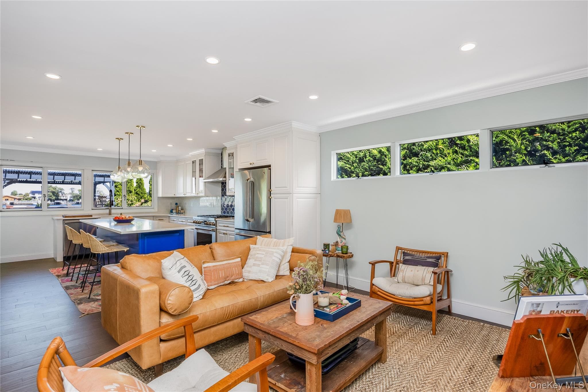 491 E Bay Drive thumbnail 11