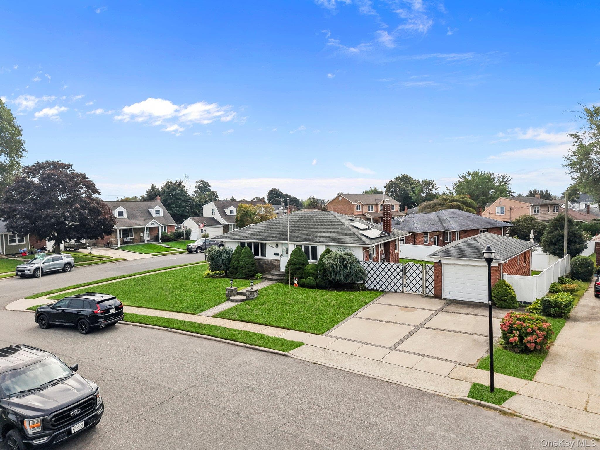 3866 Drake Street thumbnail 46
