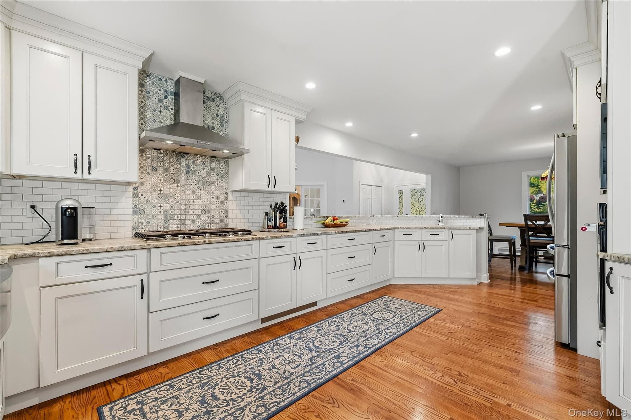 12 Whitefield Avenue thumbnail 26