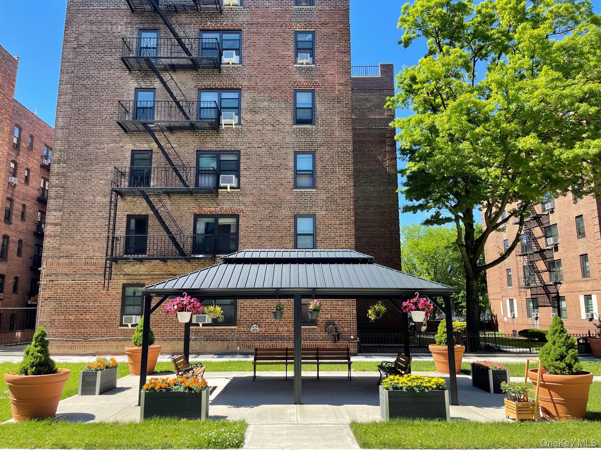 144-54 Sanford Avenue Unit: 45 thumbnail 2
