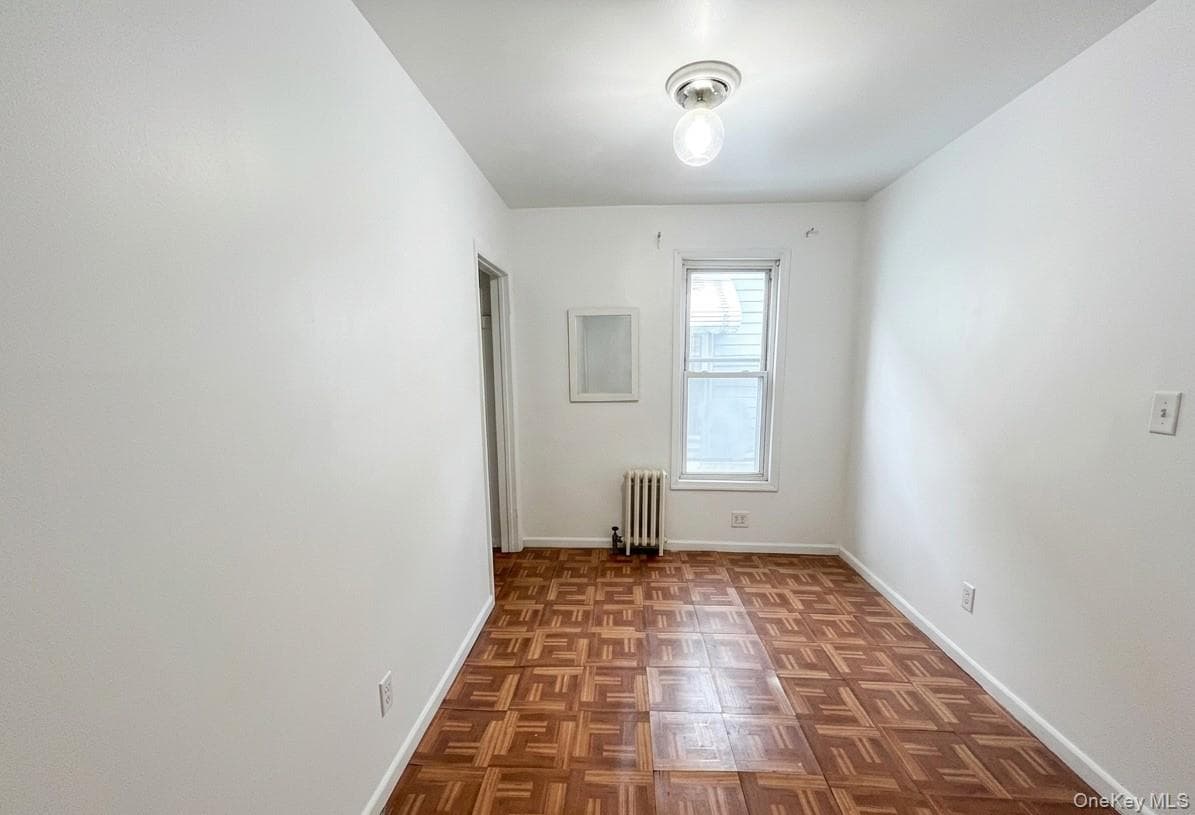 1542 Saint Lawrence Avenue thumbnail 13