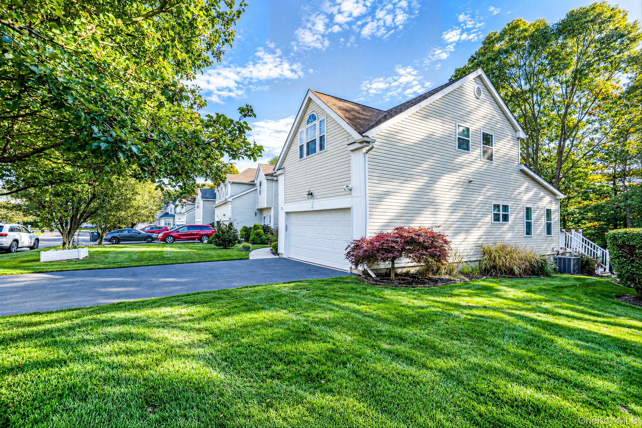23 Sunflower Ridge Road thumbnail 4