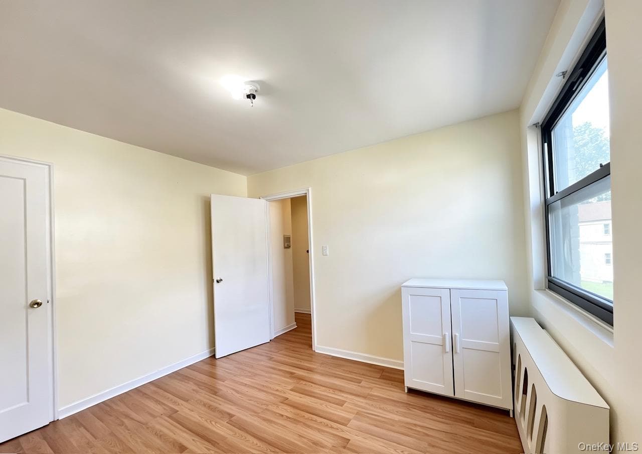 136-33 68th Drive Dr Unit: A thumbnail 17