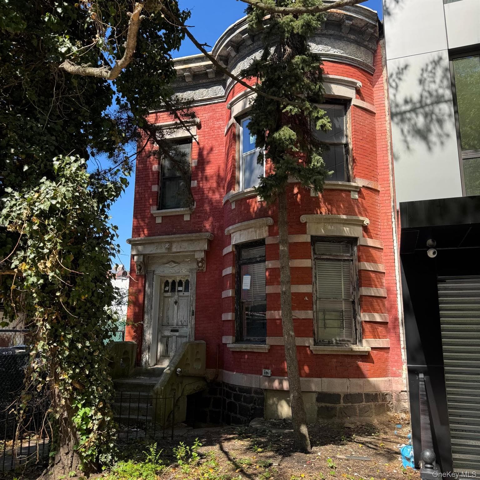10811 72nd Avenue photo 1