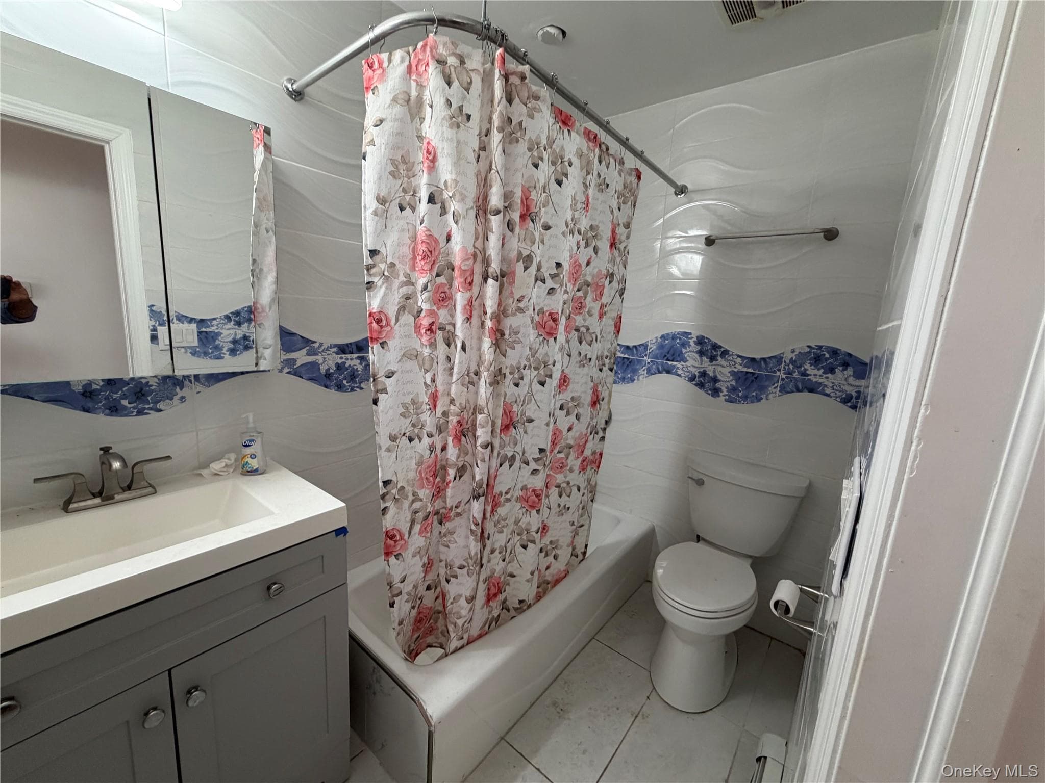 2356 Waterbury Avenue thumbnail 10