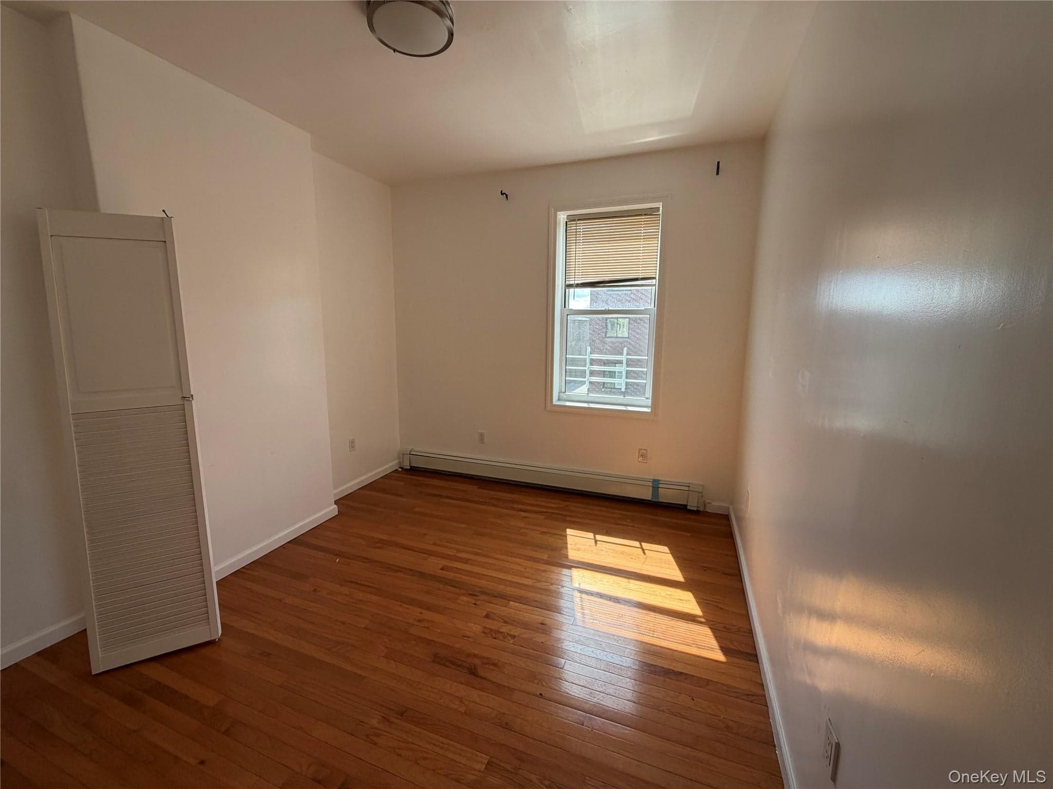 2356 Waterbury Avenue thumbnail 19
