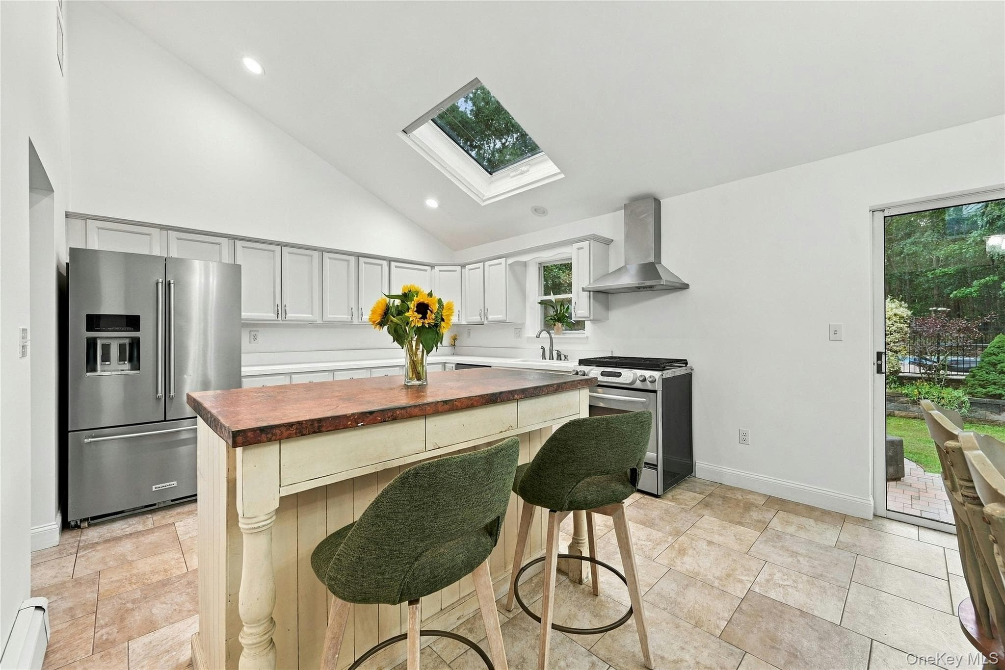 16 Georgann Road thumbnail 10