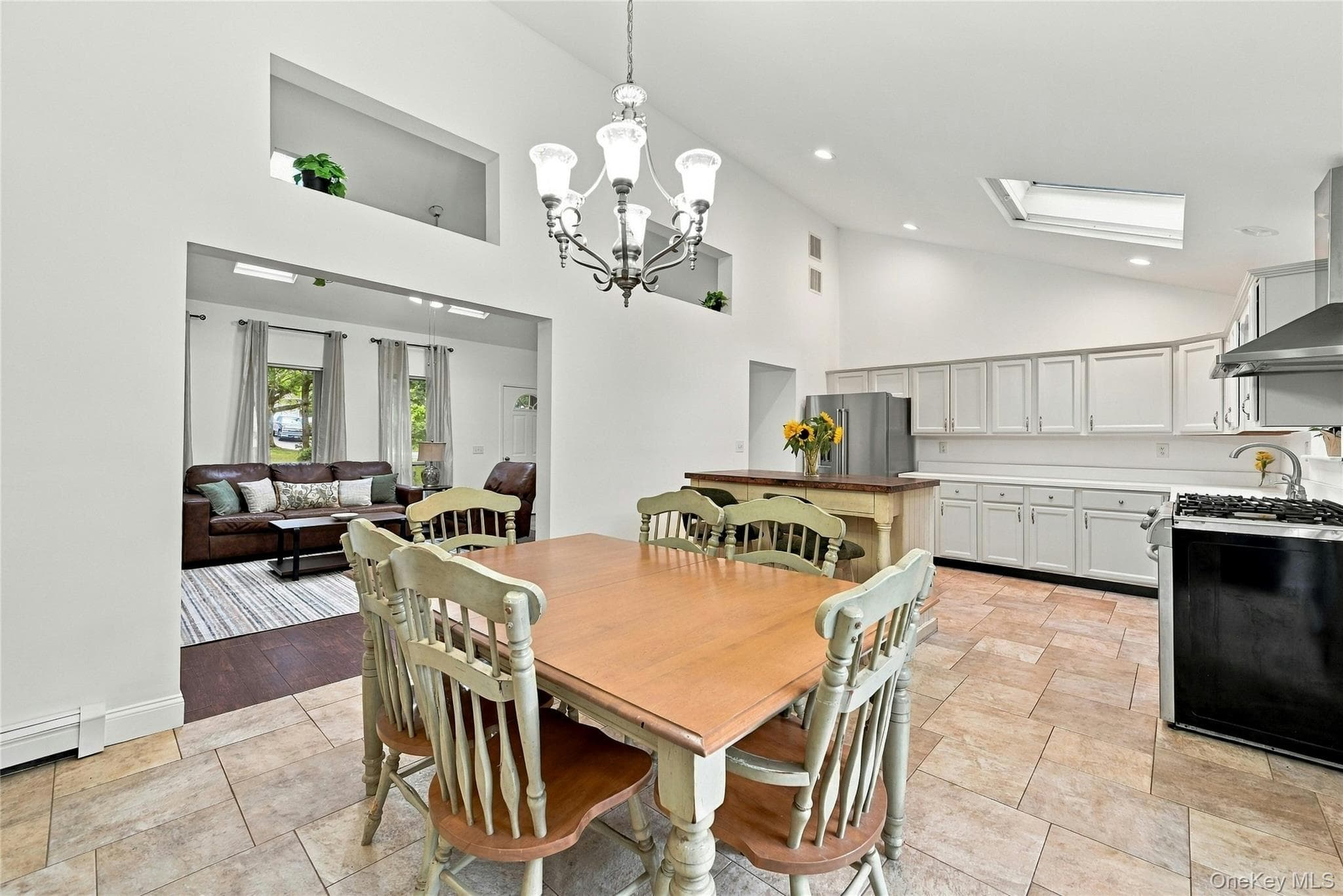 16 Georgann Road thumbnail 8